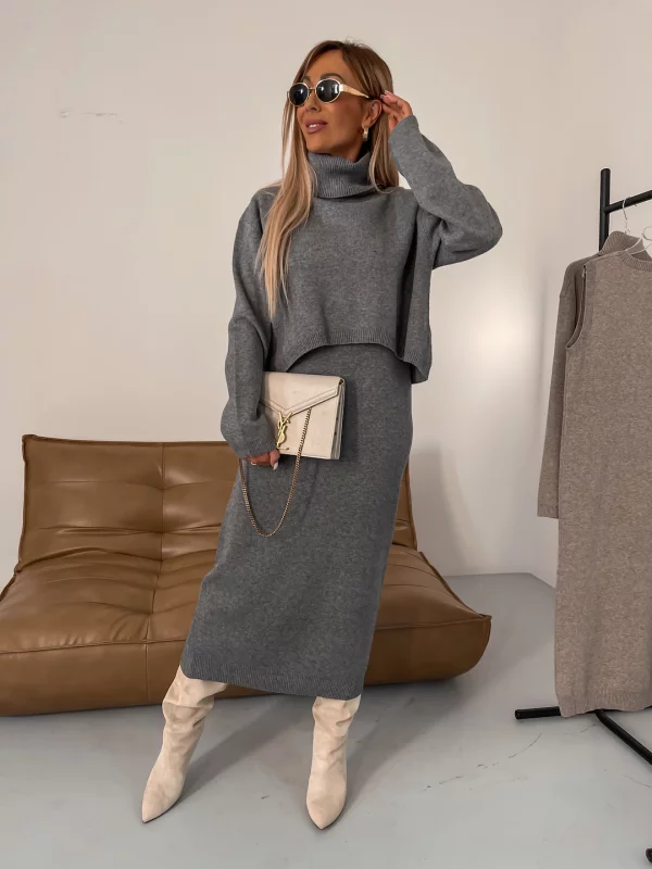 Elegant Knitwear Set
