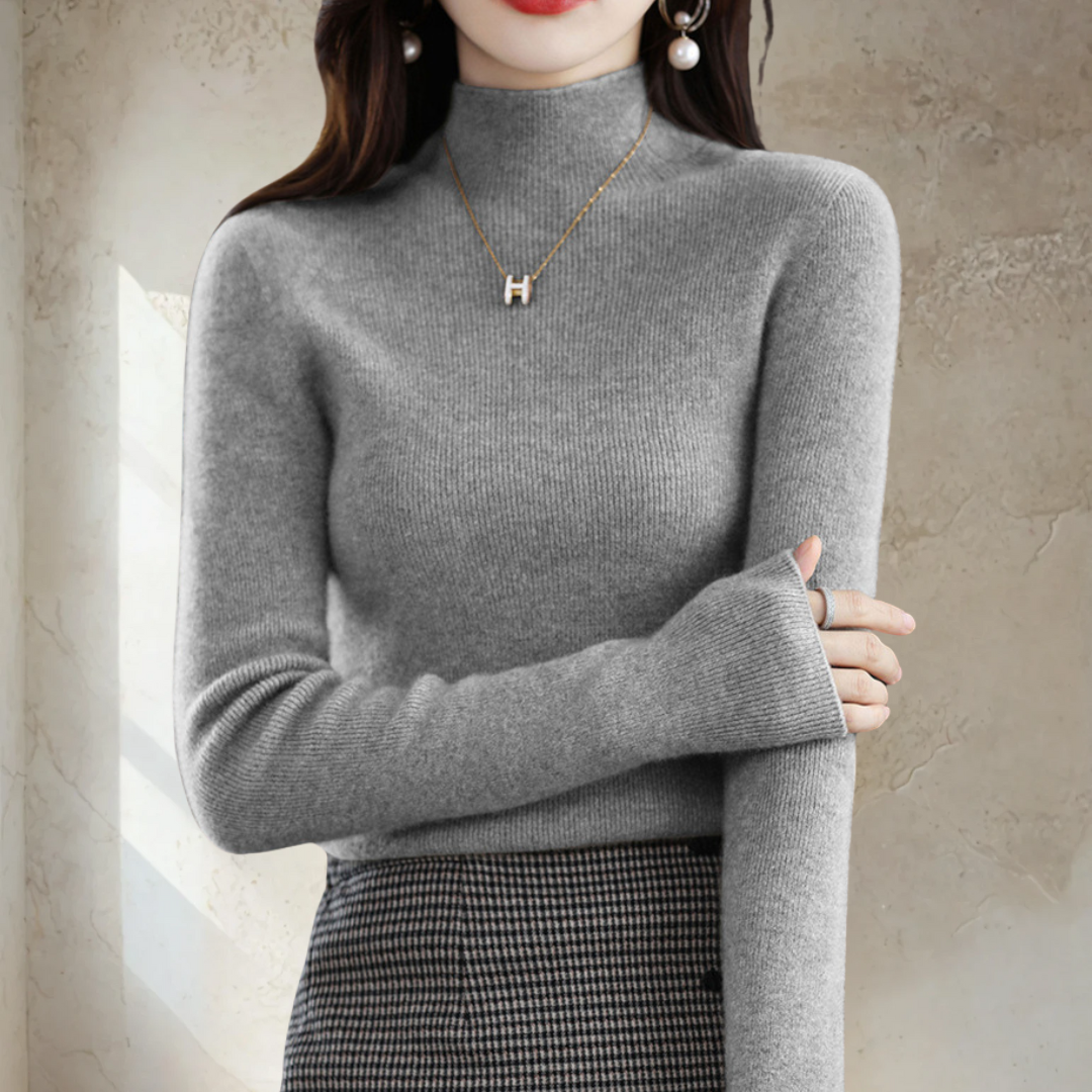 Slim fit wool sweater